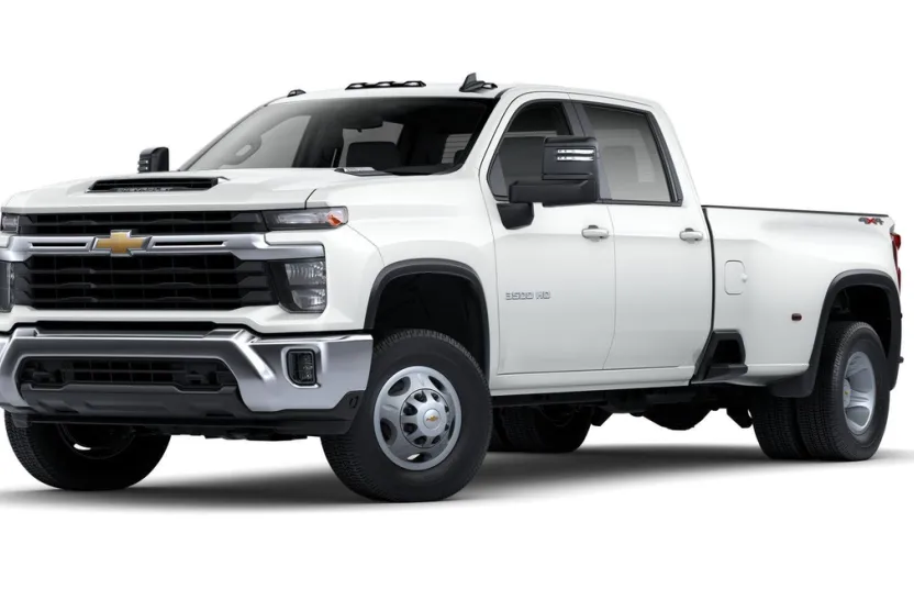 2025 Chevrolet Silverado 3500HD LT photo 1