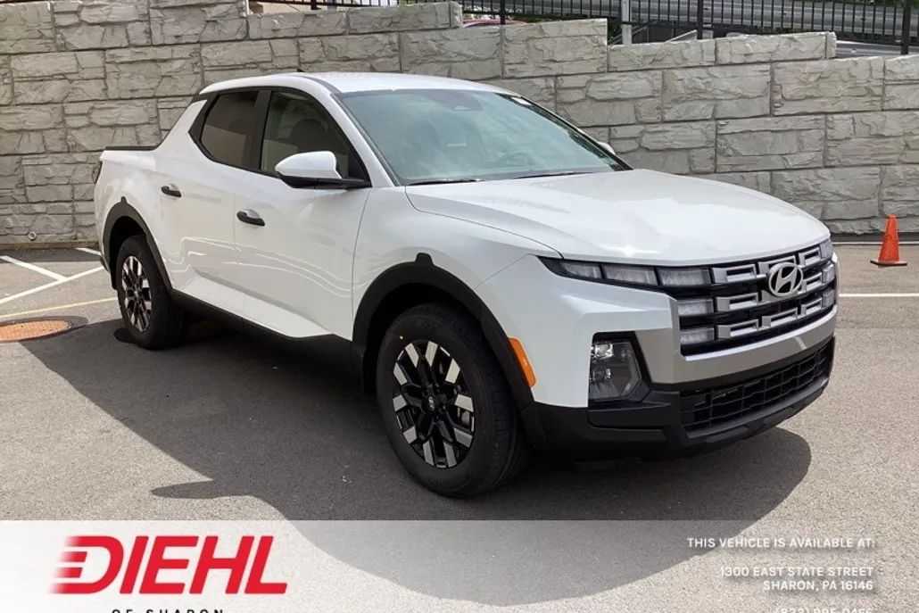 2025 Hyundai Santa Cruz SE photo 1