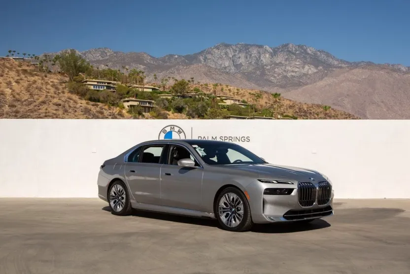 2025 Bmw i7 xDrive60 photo 1