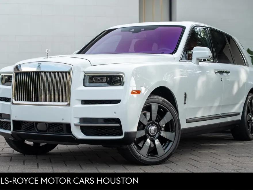 2023 Rolls Royce Cullinan RR31 photo 1