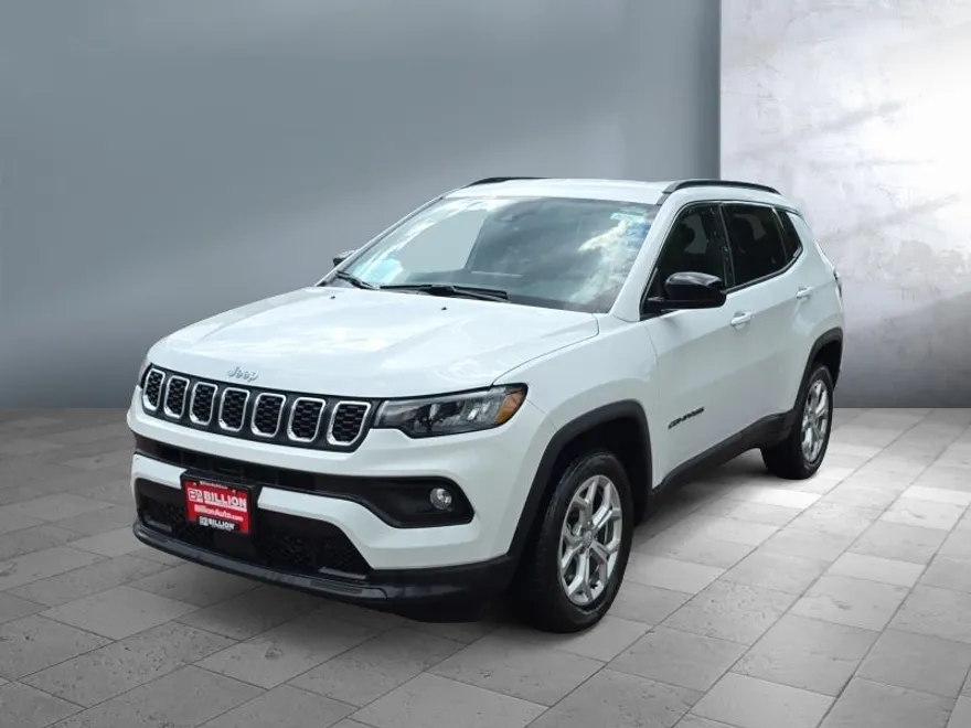 2024 Jeep Compass Latitude photo 1