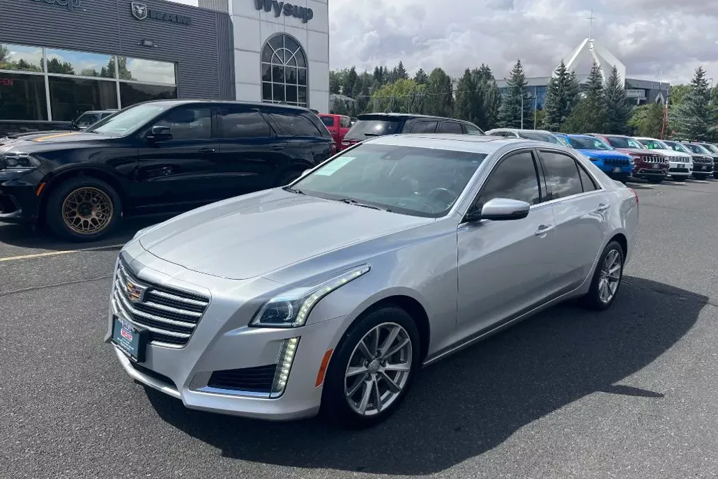 2019 Cadillac CTS Luxury photo 1