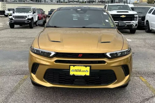 2024 Dodge Hornet R/T Plus photo 2