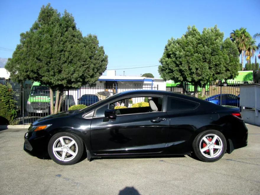 2014 Honda Civic LX photo 1