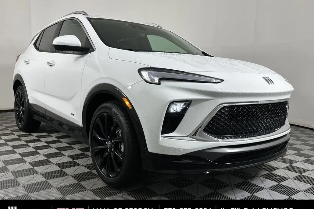 2026 Buick Encore GX Sport Touring photo 1