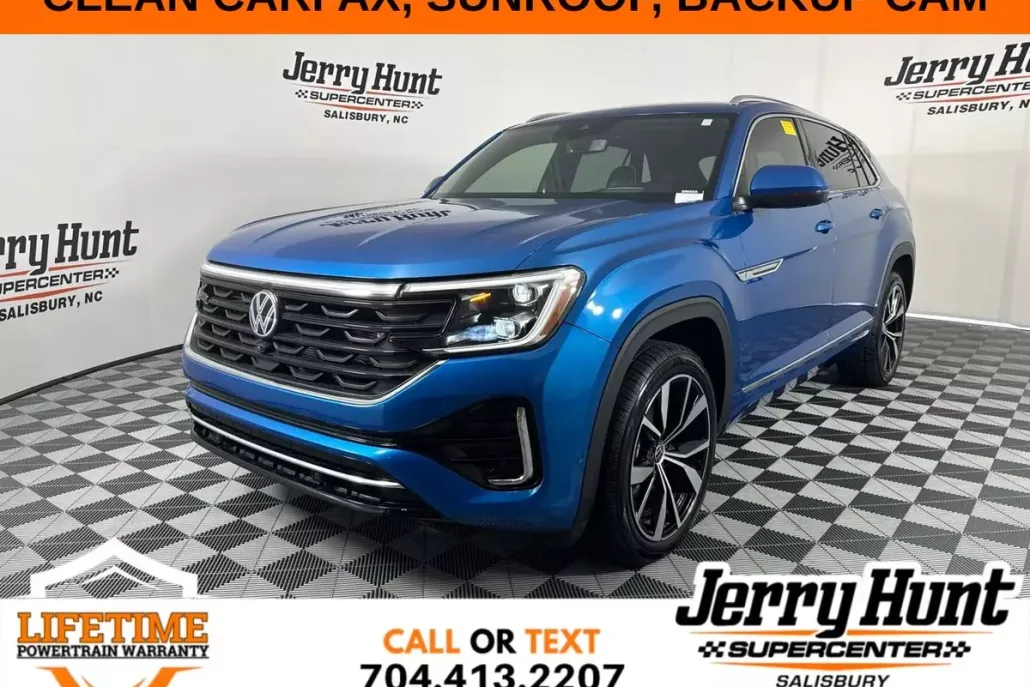2024 Volkswagen Atlas Cross Sport SEL Premium R-Line photo 1