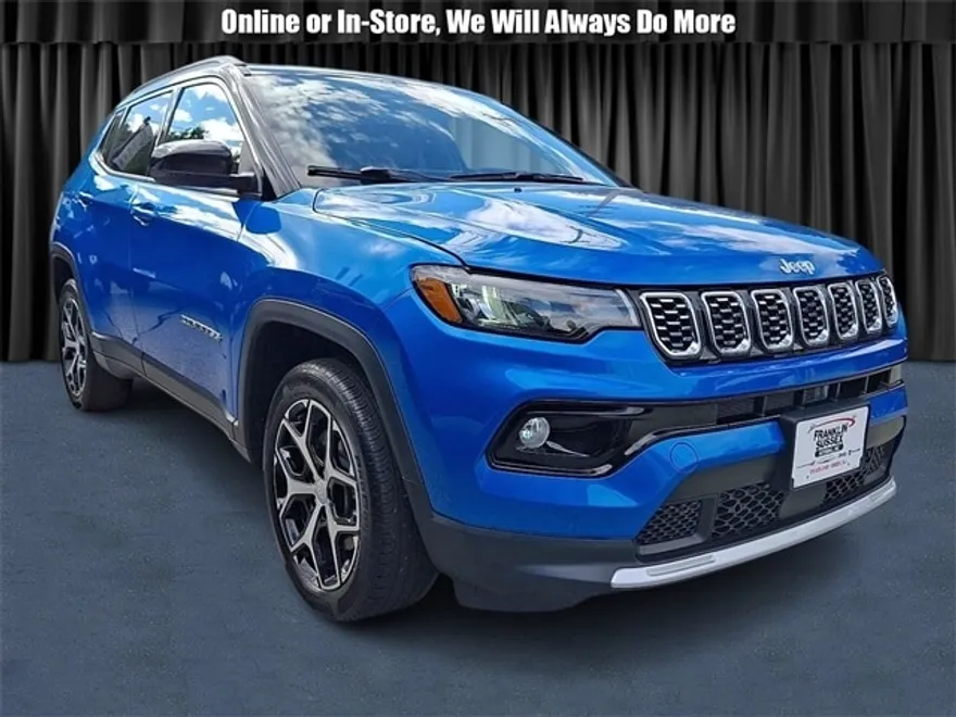 2024 Jeep Compass Limited photo 1