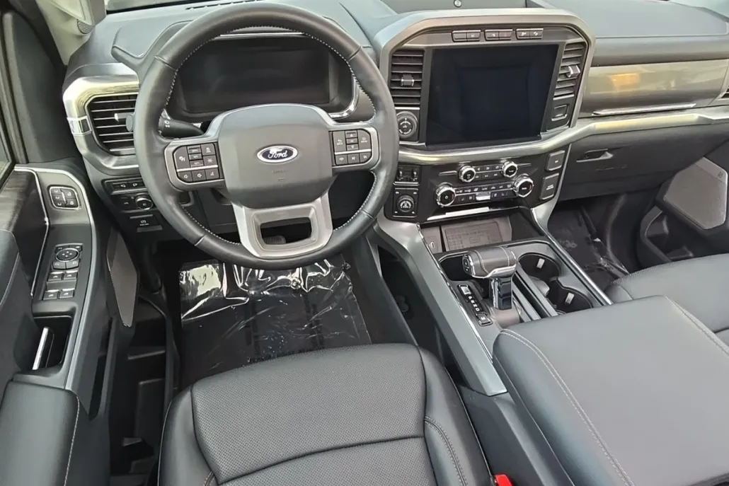 2022 Ford F-150 Lariat photo 1