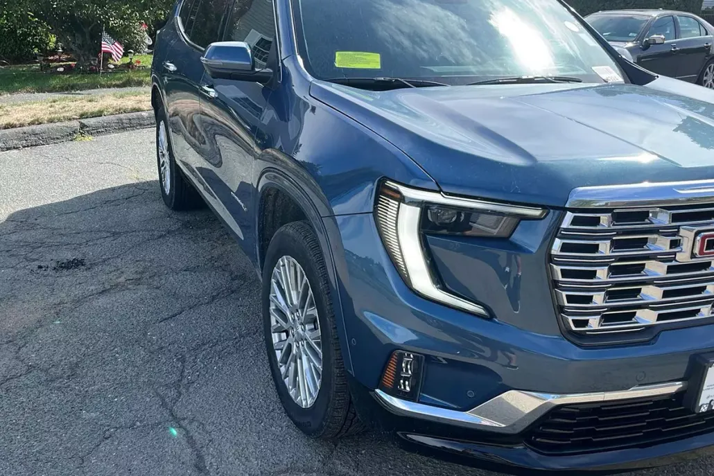 2026 Gmc Acadia Denali photo 1