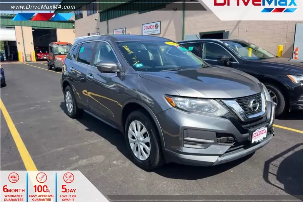 2017 Nissan Rogue photo 1