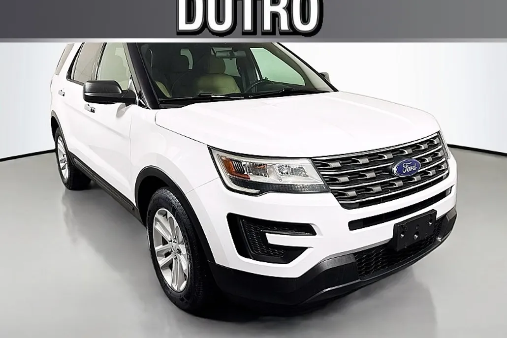 2017 Ford Explorer Base photo 1