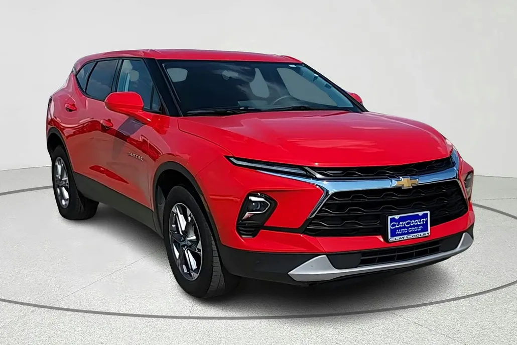 2023 Chevrolet Blazer 2LT photo 1