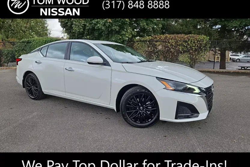 2025 Nissan Altima SV photo 1