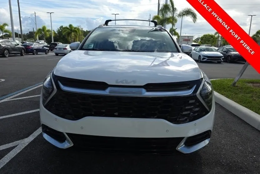 2024 Kia Sportage photo 1