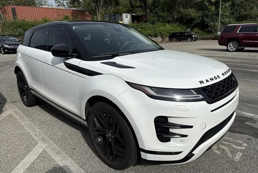 2023 Land Rover Range Rover Evoque R-Dynamic SE photo 1