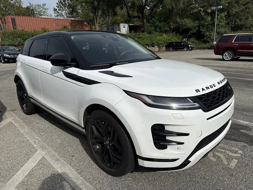 2023 Land Rover Range Rover Evoque R-Dynamic SE photo 1