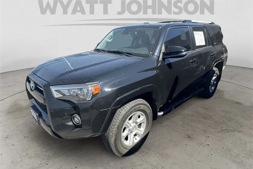 2022 Toyota 4Runner SR5 Premium photo 1
