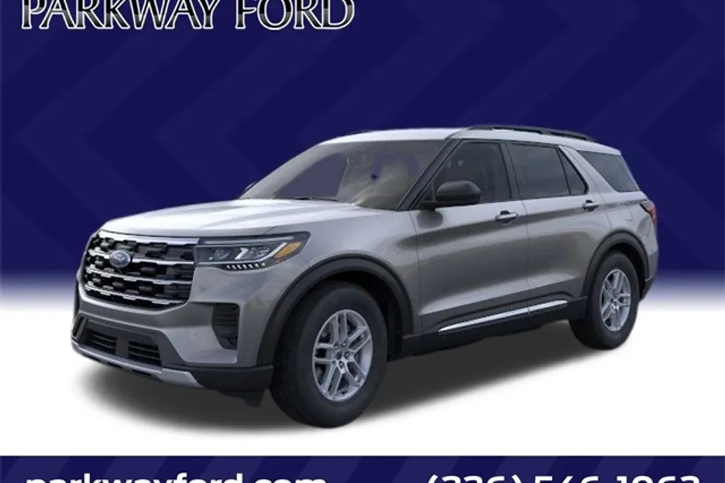 2025 Ford Explorer photo 1