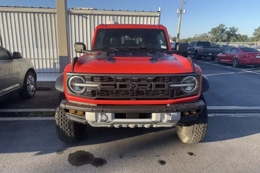 2022 Ford Bronco Raptor photo 1