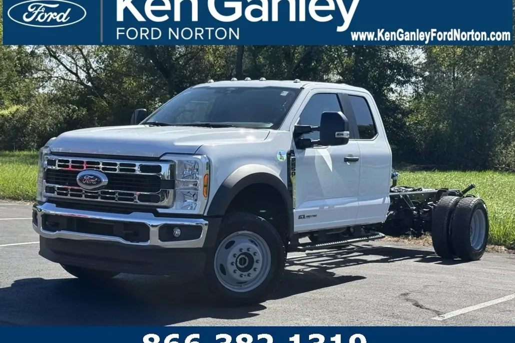 2026 Ford F-550 photo 1