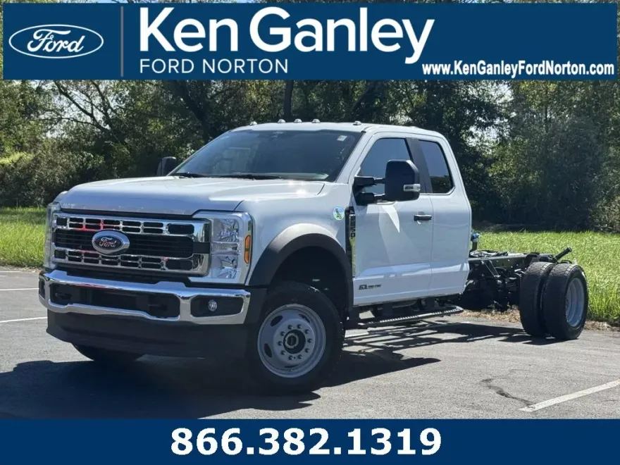 2026 Ford F-550 photo 1