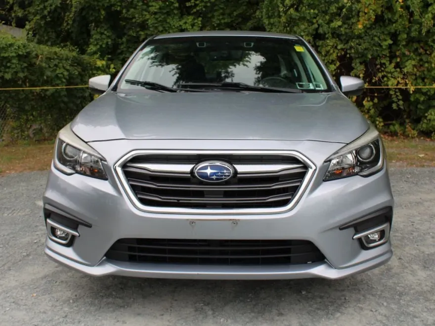 2019 Subaru Legacy Premium photo 1