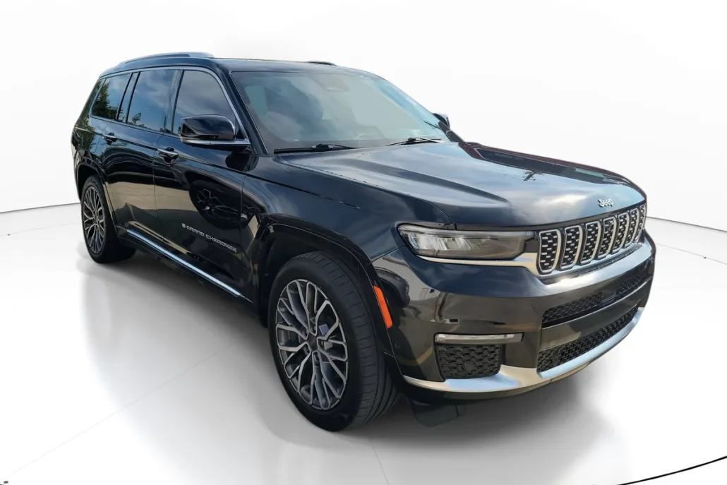 2022 Jeep Grand Cherokee L Summit Reserve photo 1
