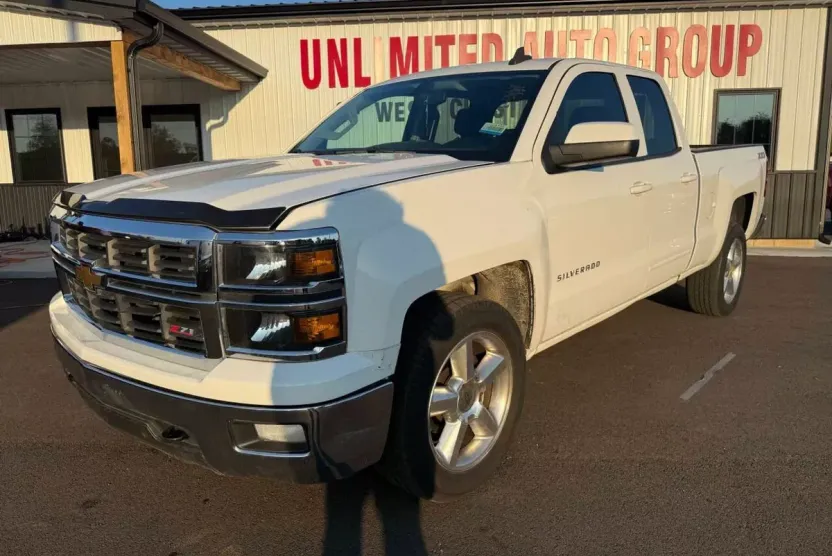 2015 Chevrolet Silverado 1500 Z71 LT photo 1