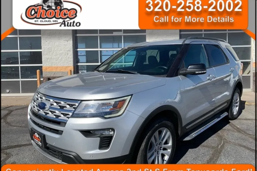 2018 Ford Explorer XLT photo 1
