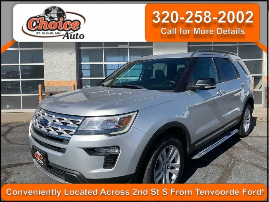 2018 Ford Explorer XLT photo 1