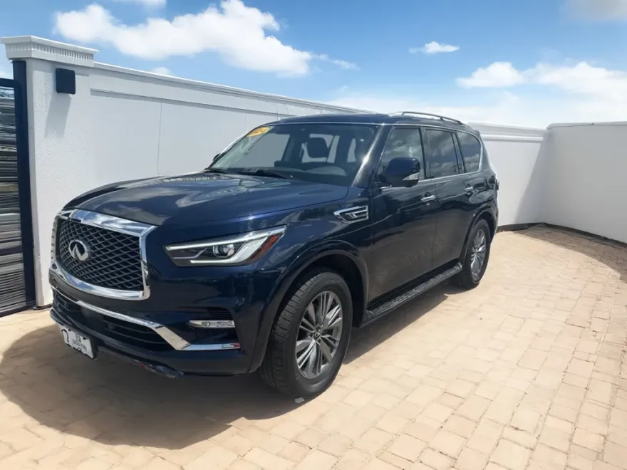 2024 Infiniti QX80 Luxe photo 1