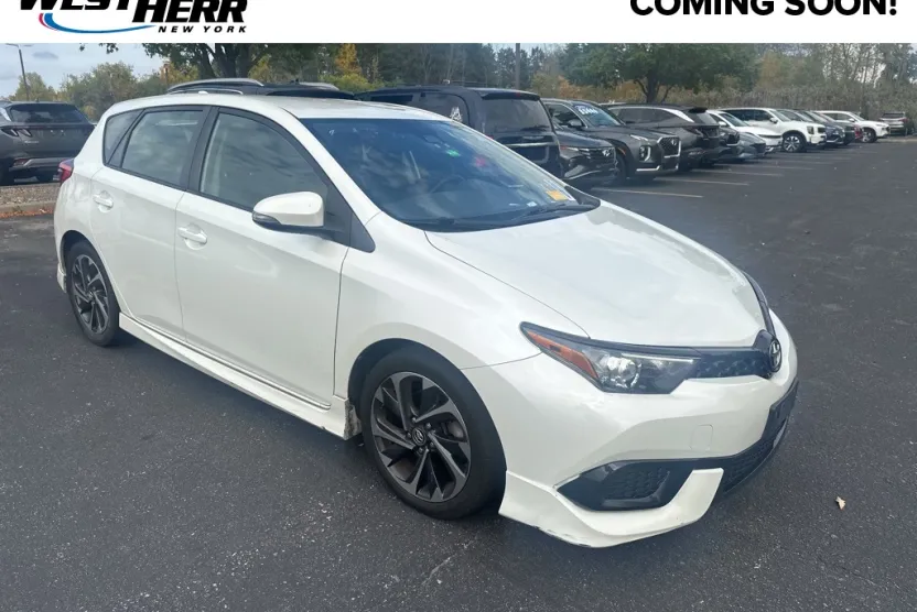 2018 Toyota Corolla iM Base photo 1