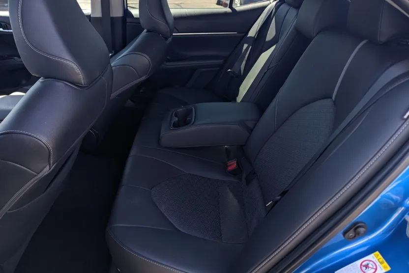 2019 Toyota Camry XSE photo 1