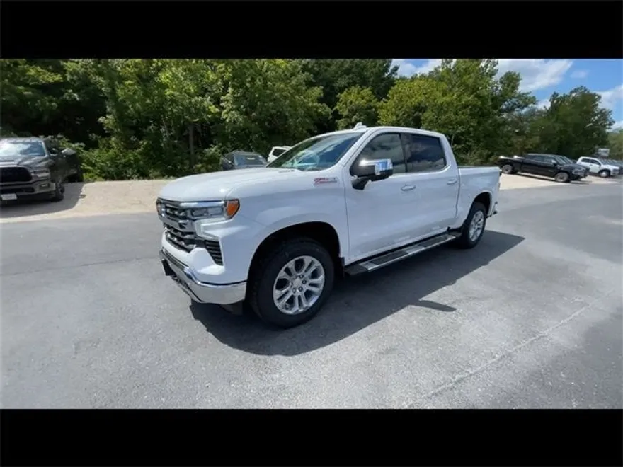2026 Chevrolet Silverado 1500 LTZ photo 1