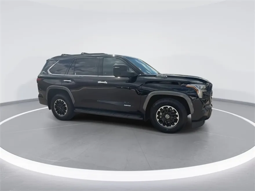 2023 Toyota Sequoia Limited photo 1