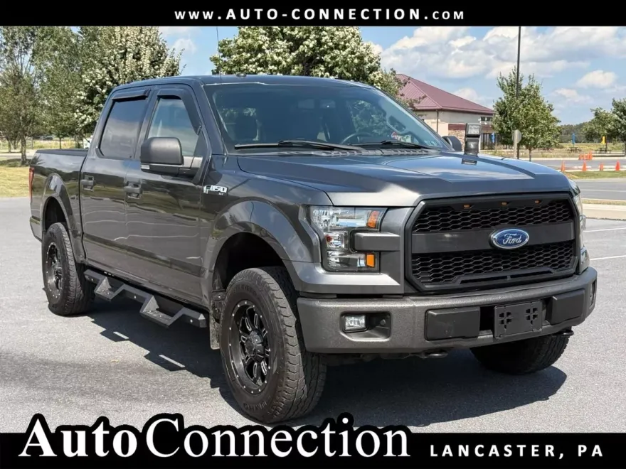 2017 Ford F-150 XLT photo 1