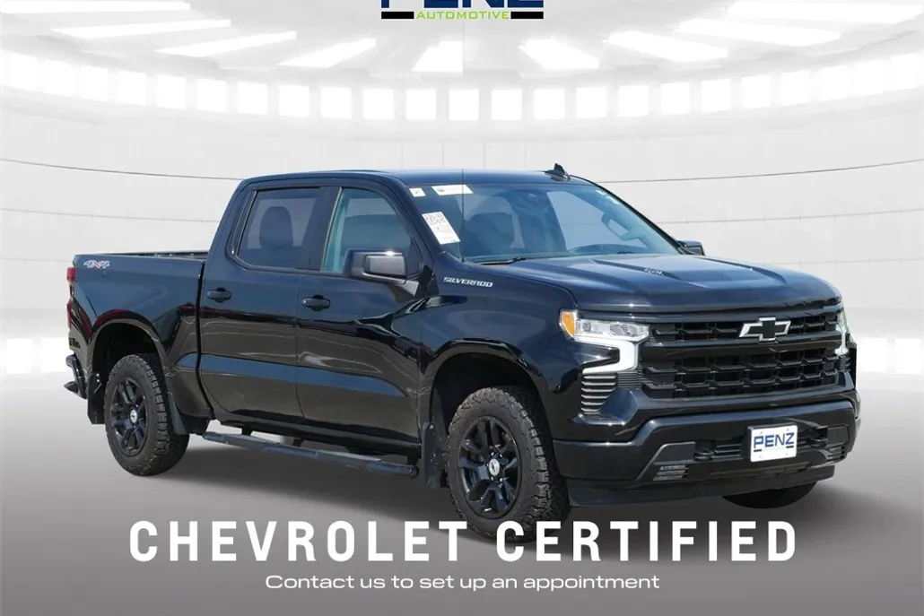 2023 Chevrolet Silverado 1500 RST photo 1