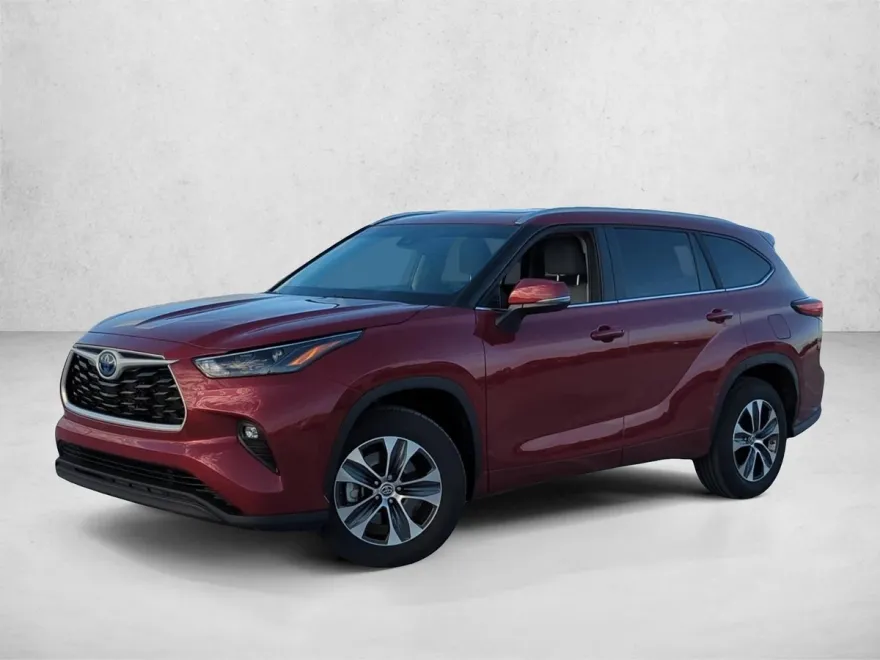 2023 Toyota Highlander Hybrid XLE photo 1