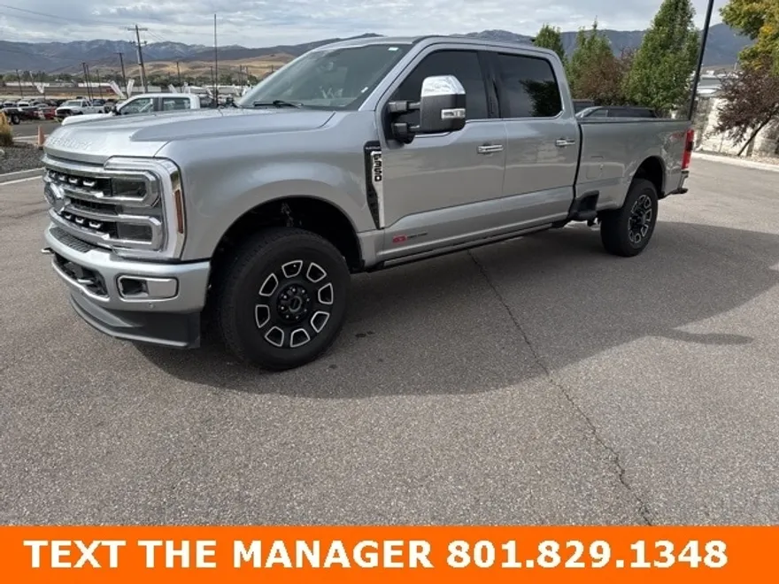 2024 Ford F-350 Platinum photo 1
