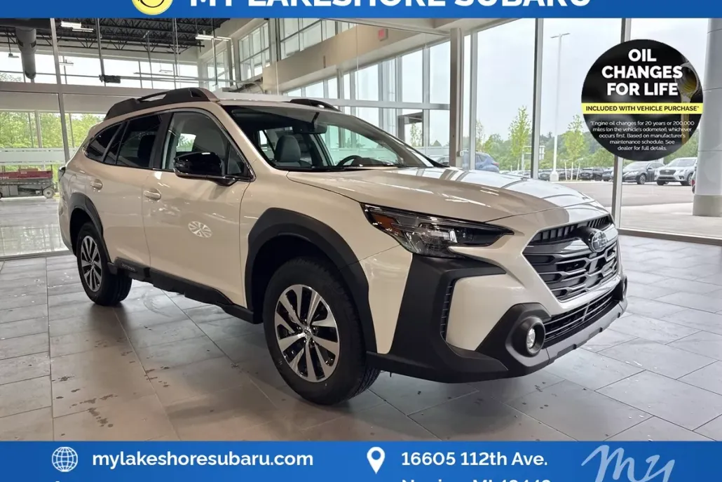2025 Subaru Outback Premium photo 1