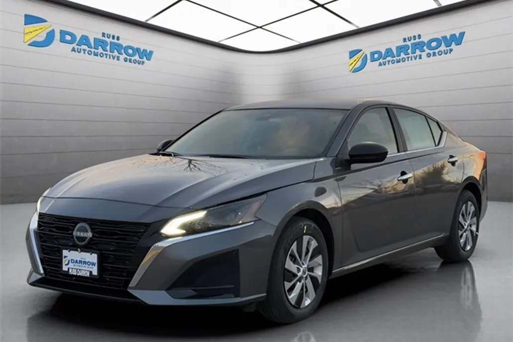 2025 Nissan Altima 2.5 S photo 1