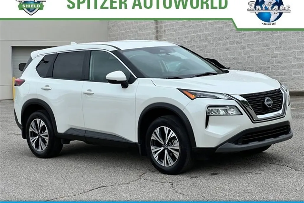2022 Nissan Rogue SV photo 1