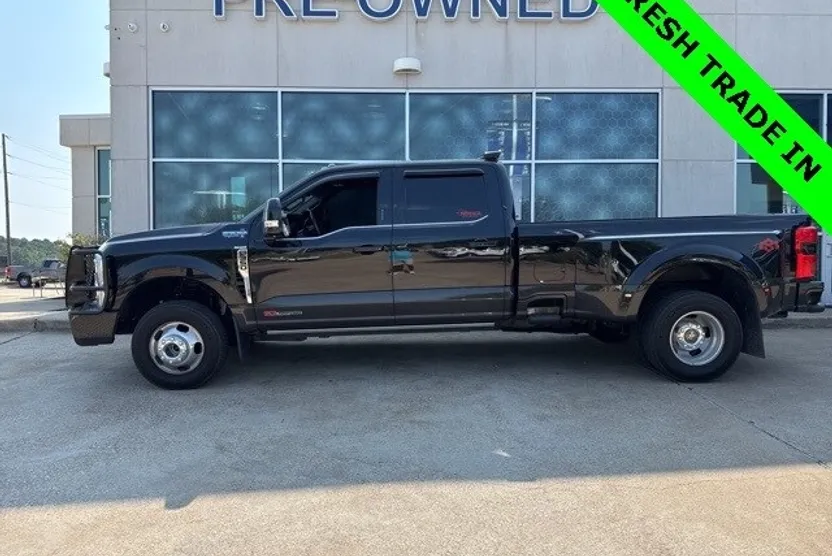 2024 Ford F-350 photo 1