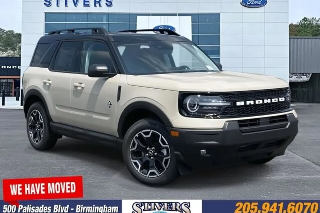 2025 Ford Bronco Sport Outer Banks photo 1