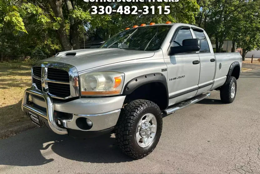 2006 Dodge Ram SLT photo 1