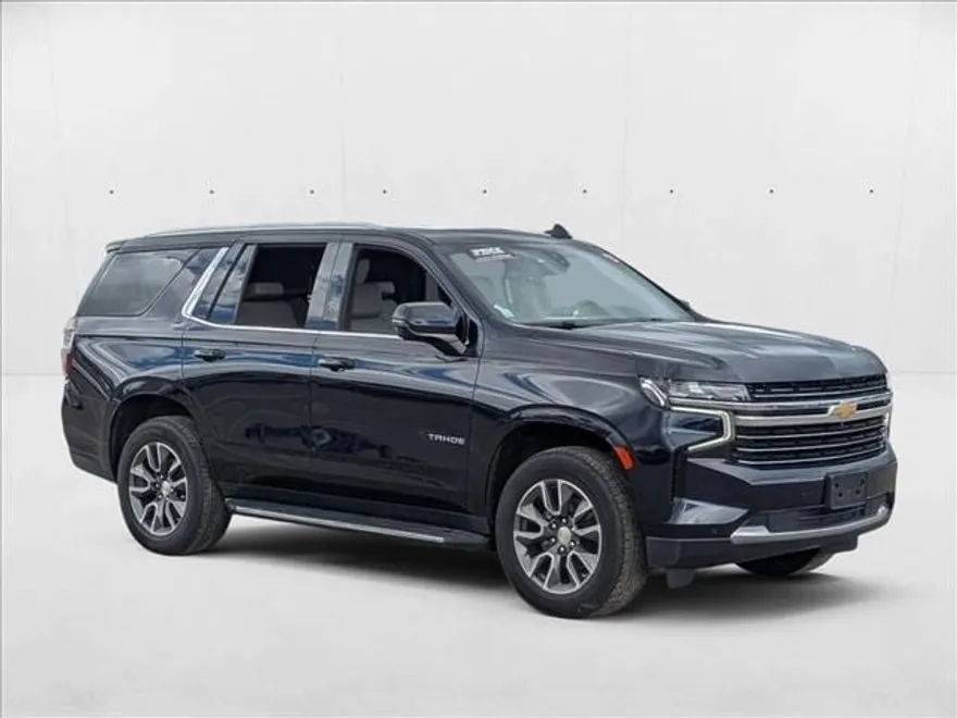2021 Chevrolet Tahoe LT photo 1
