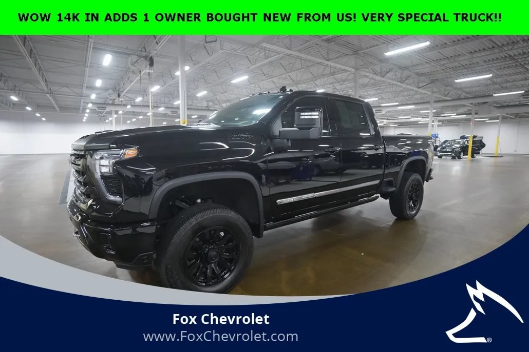 2024 Chevrolet Silverado 3500HD High Country photo 1