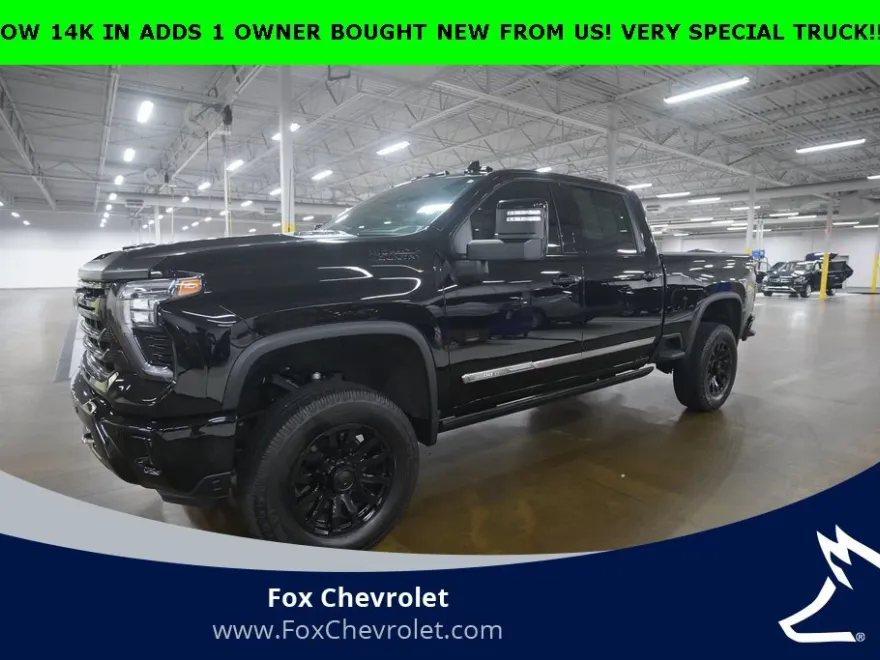 2024 Chevrolet Silverado 3500HD High Country photo 1