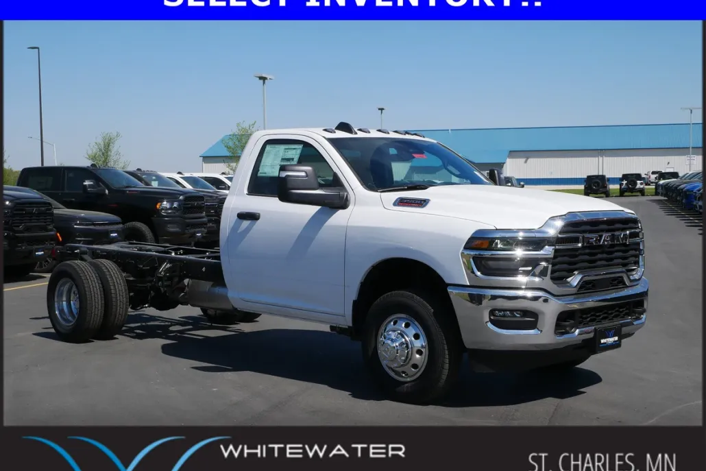 2025 Ram 3500 Tradesman photo 1