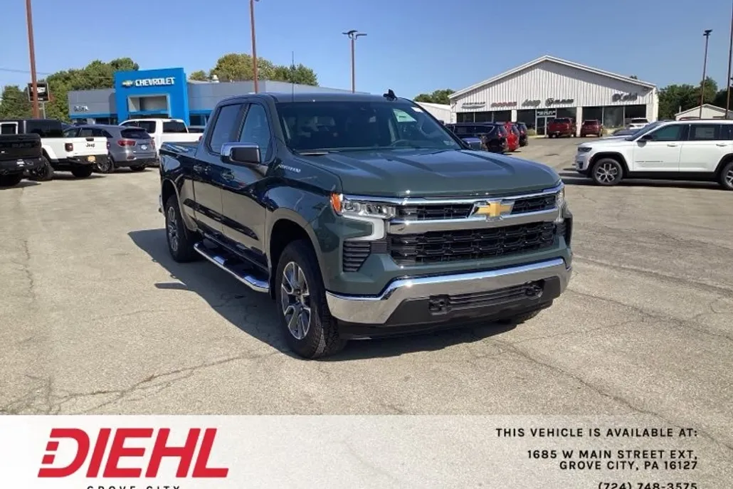 2026 Chevrolet Silverado 1500 LT photo 1